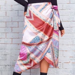 Plus Retro Print Skirt